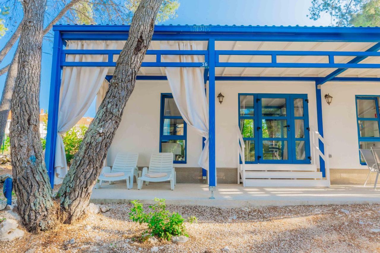Aminess Planet Camping Holiday Homes Port9 Корчула Екстер'єр фото